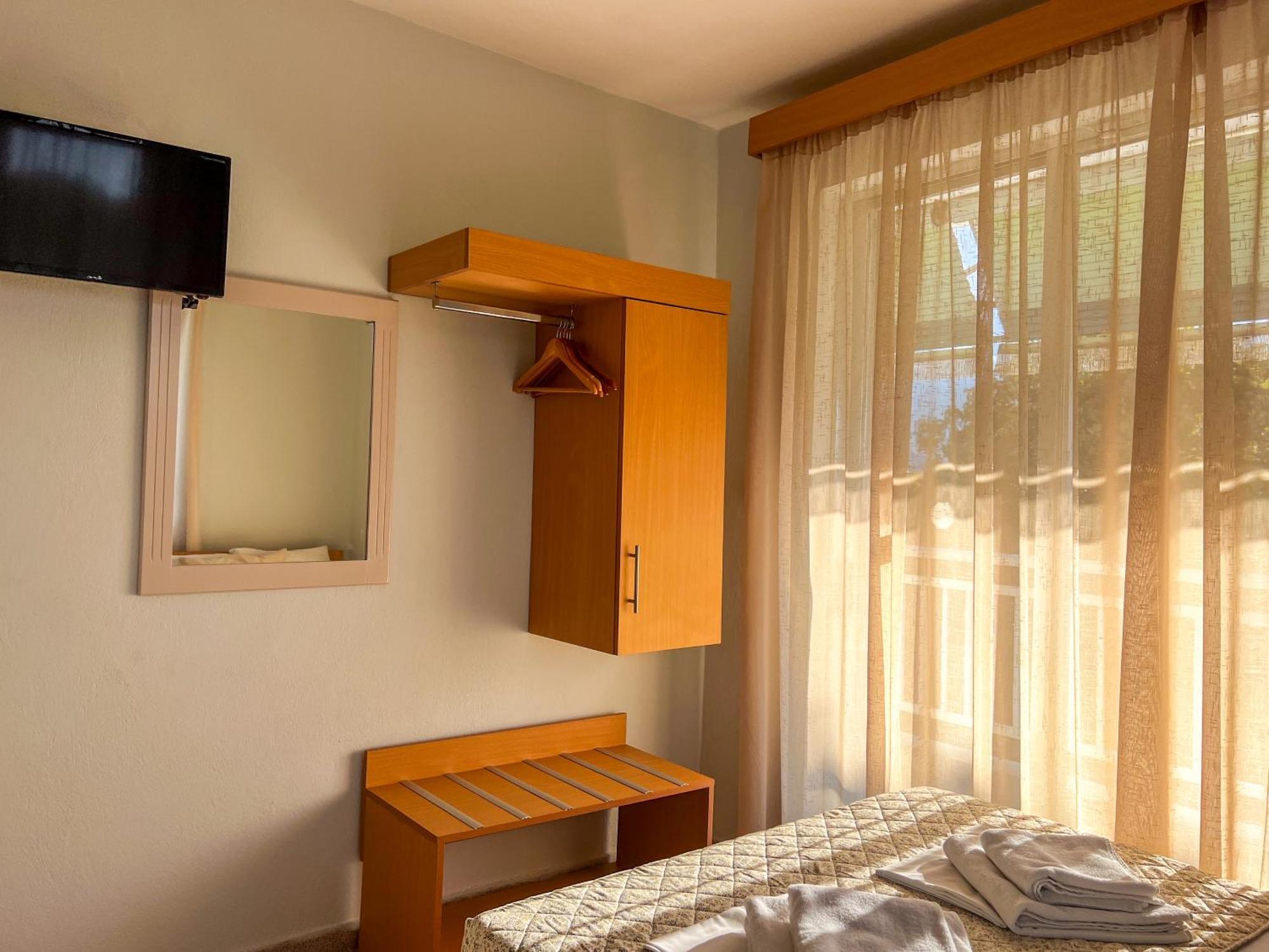 Prado Apartment Hotel Limín Litochórou Exteriér fotografie